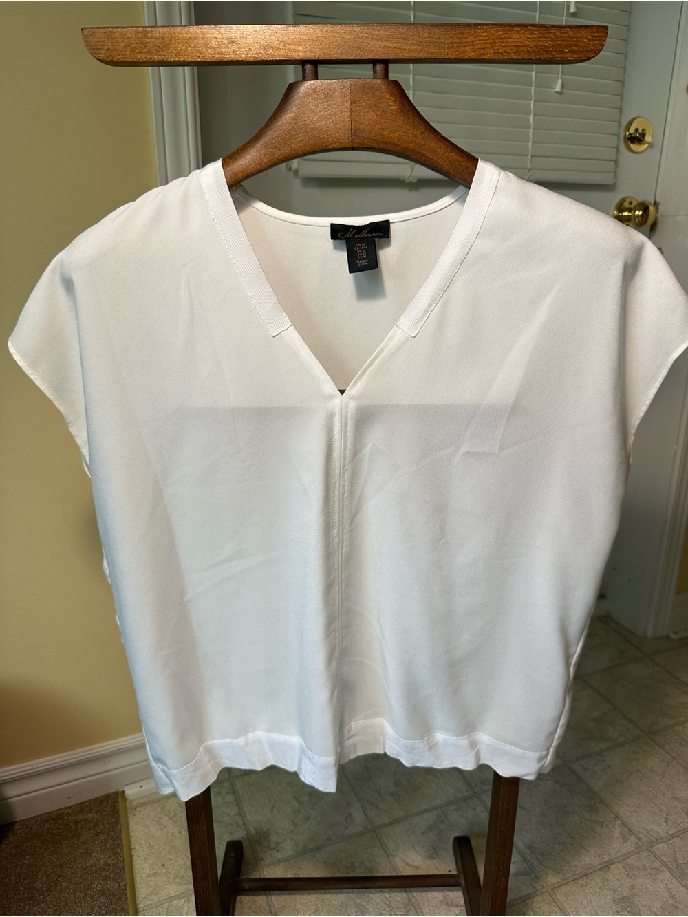 Malo Soft V-Neck Cap Sleeve Top in White